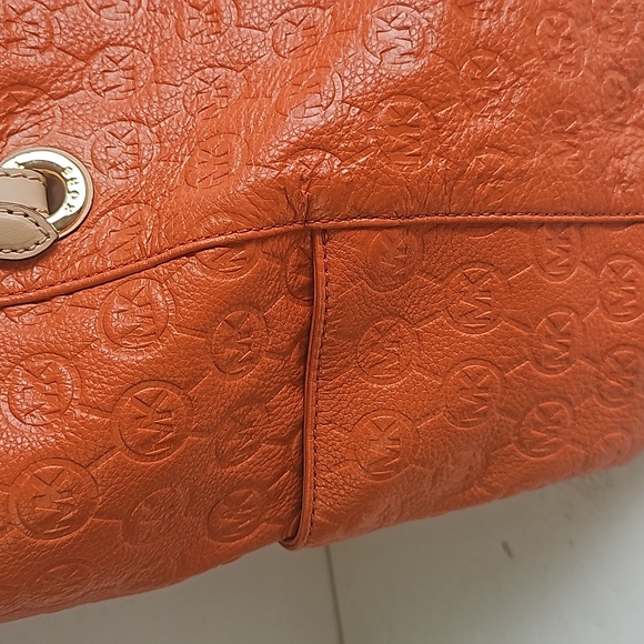 Michael Kors Purse - Picture 3 of 9